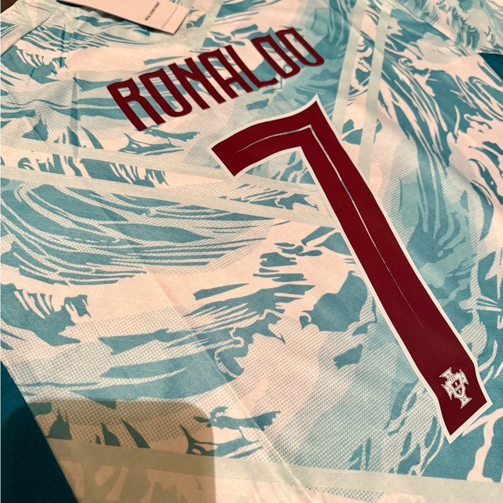 Portugal 2026 Away Jersey #7 Cristiano Ronaldo World Cup New w/ Tags Slim Fit - Picture 4 of 6